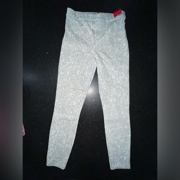 NWT SPANX SLIMMING Ankle Jeanish Leggings in Speckled Grey SZ M - Picture 7 of 11